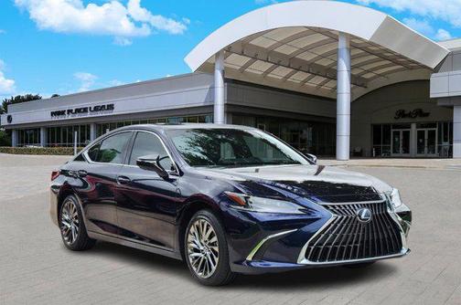 2025 Lexus ES 300h Base
