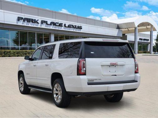 2020 GMC Yukon XL SLT