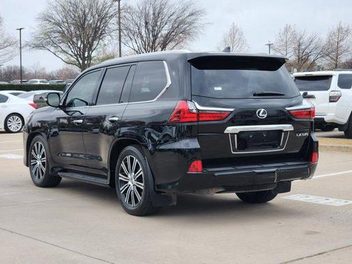 2021 Lexus LX 570 Base