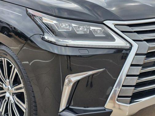 2021 Lexus LX 570 Base