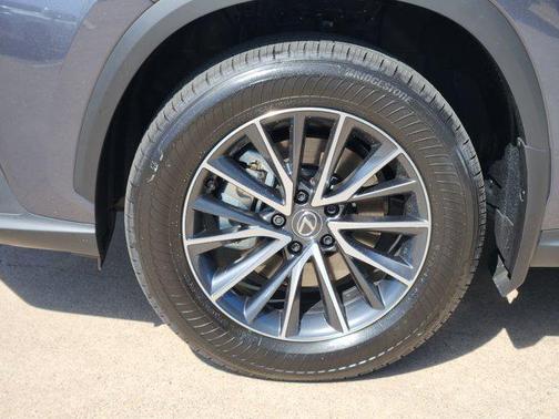 2025 Lexus NX 350h Premium