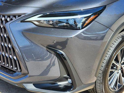 2025 Lexus NX 350h Premium