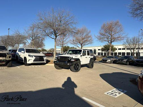 2023 Jeep Wrangler 4xe Base