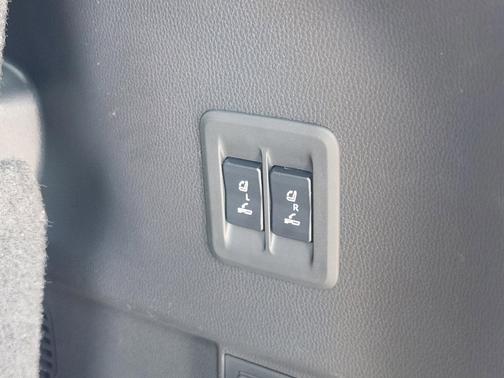 Atomic Silver 2025 Lexus GX 550 Luxury+