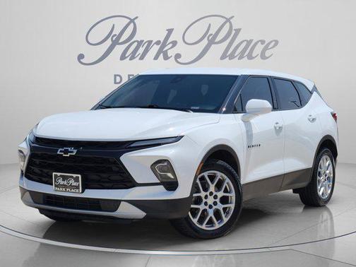 Summit White 2023 Chevrolet Blazer 2LT