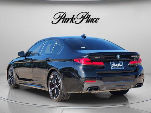 Black Sapphire Metallic 2022 BMW M550 i Xdrive