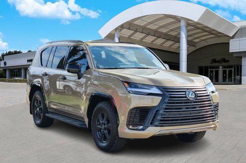 2025 Lexus LX 700h Overtrail