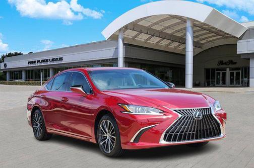2025 Lexus ES 300h Base