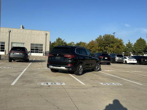 2023 BMW X5 sDrive40i