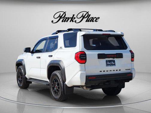 2025 Toyota 4Runner TRD Off Road
