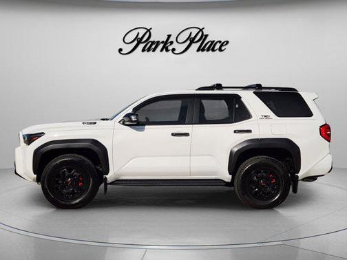 2025 Toyota 4Runner TRD Off Road