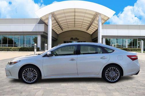 2016 Toyota Avalon Limited