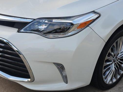 2016 Toyota Avalon Limited