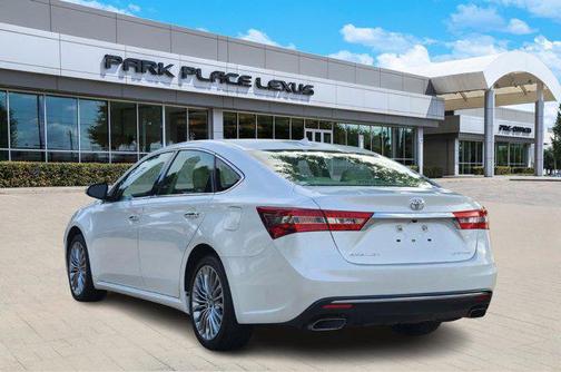 2016 Toyota Avalon Limited