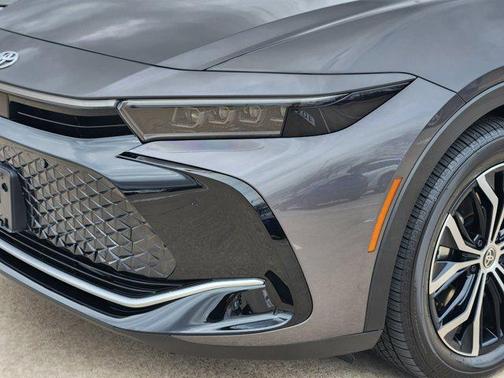 2023 Toyota Crown Limited