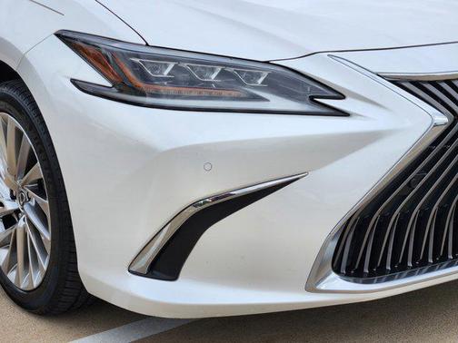 2019 Lexus ES 350 Ultra Luxury