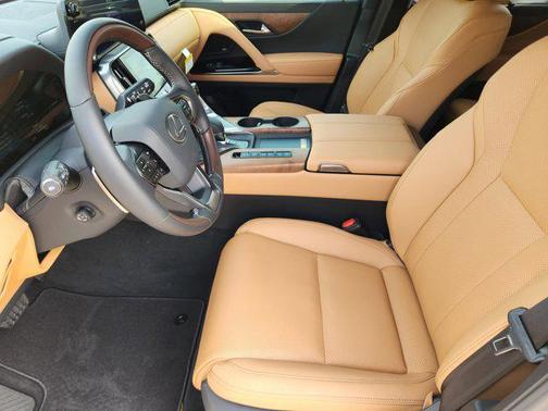 Eminent White Pearl 2026 Lexus LX 700h Luxury