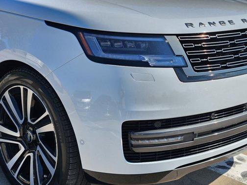 2023 Land Rover Range Rover P400 SE