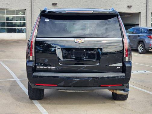 2015 Cadillac Escalade Platinum