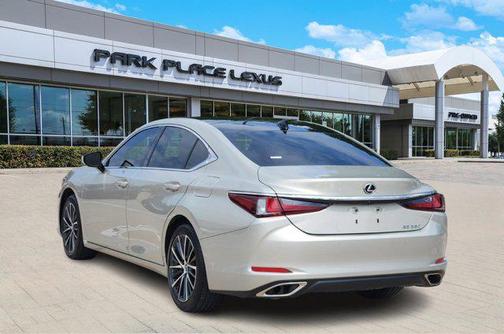 2024 Lexus ES 350 Premium