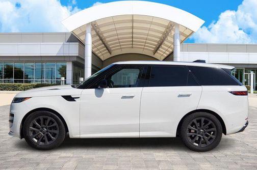 2024 Land Rover Range Rover Sport SE