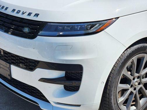 2024 Land Rover Range Rover Sport SE