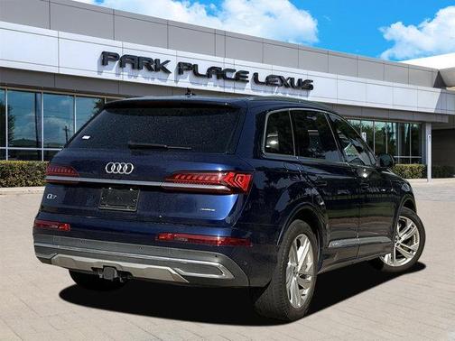 2021 Audi Q7 55 Prestige