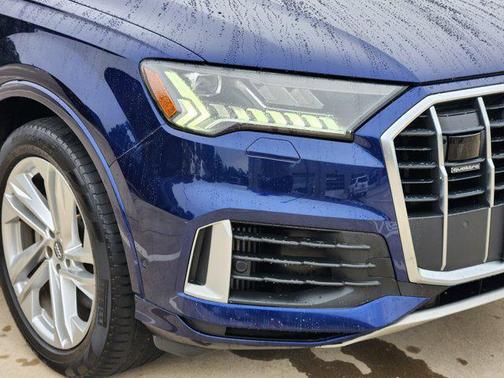 2021 Audi Q7 55 Prestige