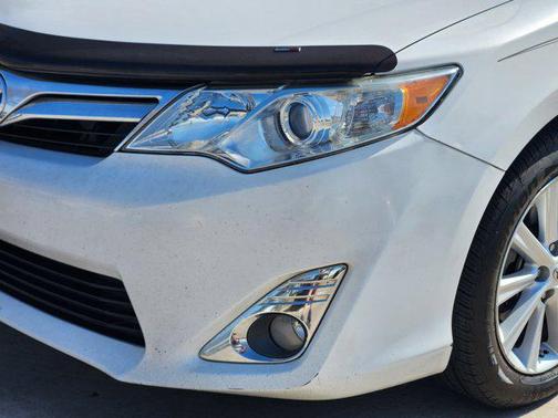 2013 Toyota Camry Hybrid XLE