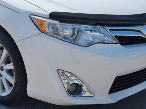 2013 Toyota Camry Hybrid XLE