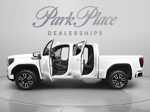 Summit White 2024 GMC Sierra 1500 AT4