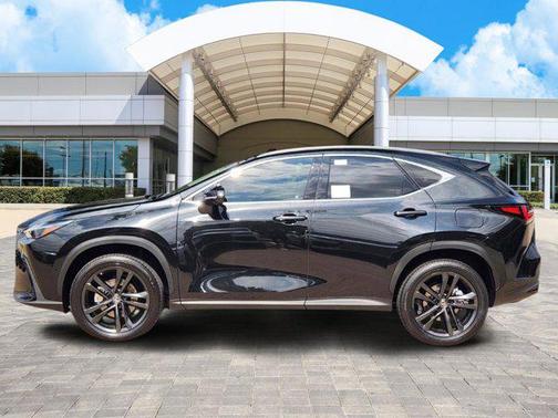 2025 Lexus NX 450h+ Luxury