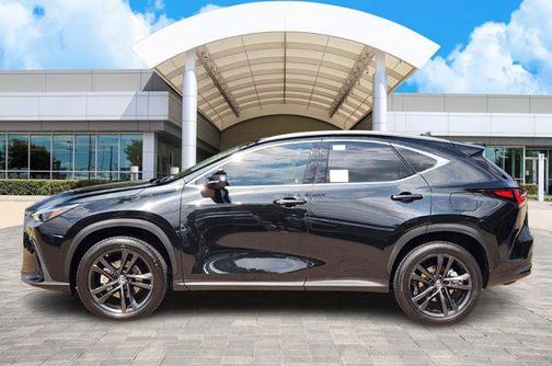 2025 Lexus NX 450h+ Luxury