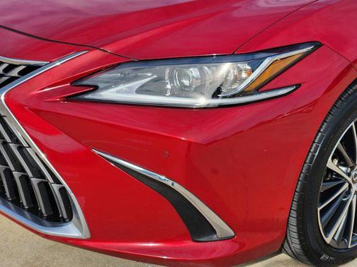 2025 Lexus ES 350 Premium