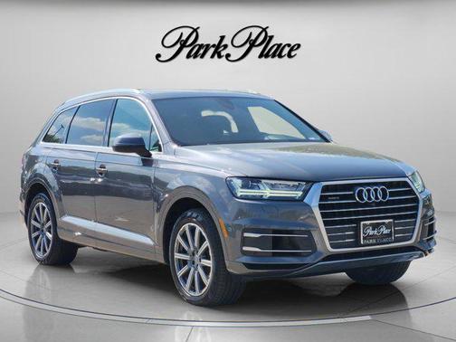 Samurai Gray Metallic 2018 Audi Q7 3.0T Premium Plus