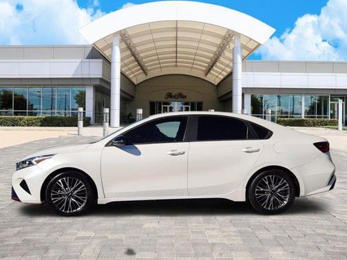 2022 Kia Forte GT-Line