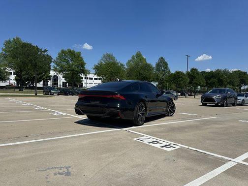 2021 Audi RS 7 4.0T