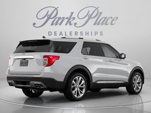 Silver Metallic 2022 Ford Explorer Platinum