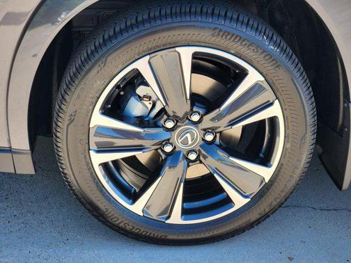 2025 Lexus UX 300h Premium