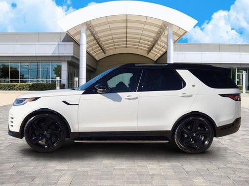 2024 Land Rover Discovery P360 Dynamic SE