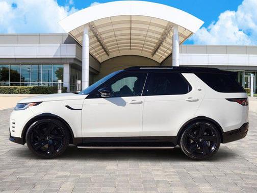 2024 Land Rover Discovery P360 Dynamic SE