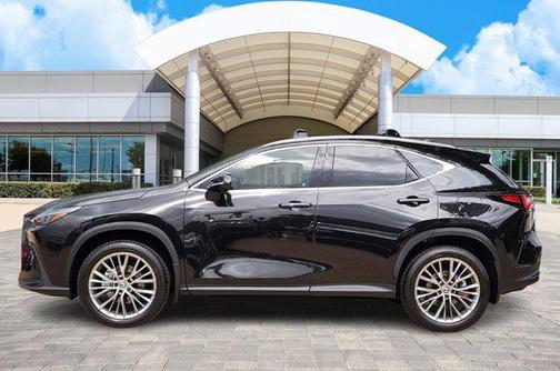 2025 Lexus LX 600 Luxury