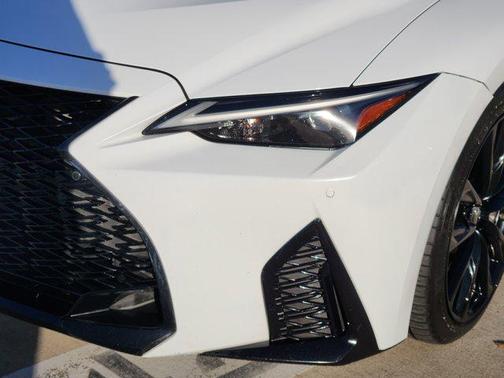 2021 Lexus IS 350 Base