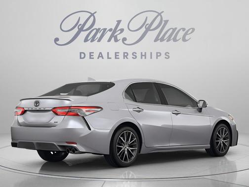 Celestial Silver Metallic 2023 Toyota Camry SE