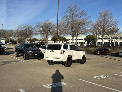 2023 Toyota 4Runner SR5 Premium