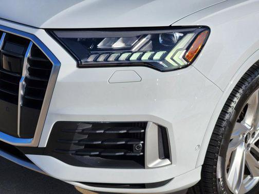 2021 Audi Q7 55 Prestige