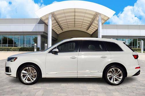 2021 Audi Q7 55 Prestige