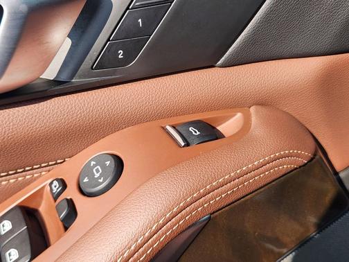 Black Sapphire Metallic 2020 BMW X5 sDrive40i