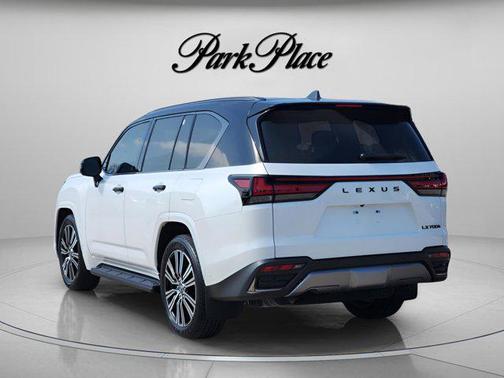 2026 Lexus LX 700h Luxury