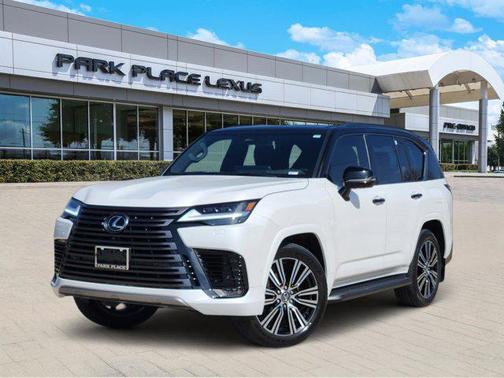 2026 Lexus LX 700h Luxury